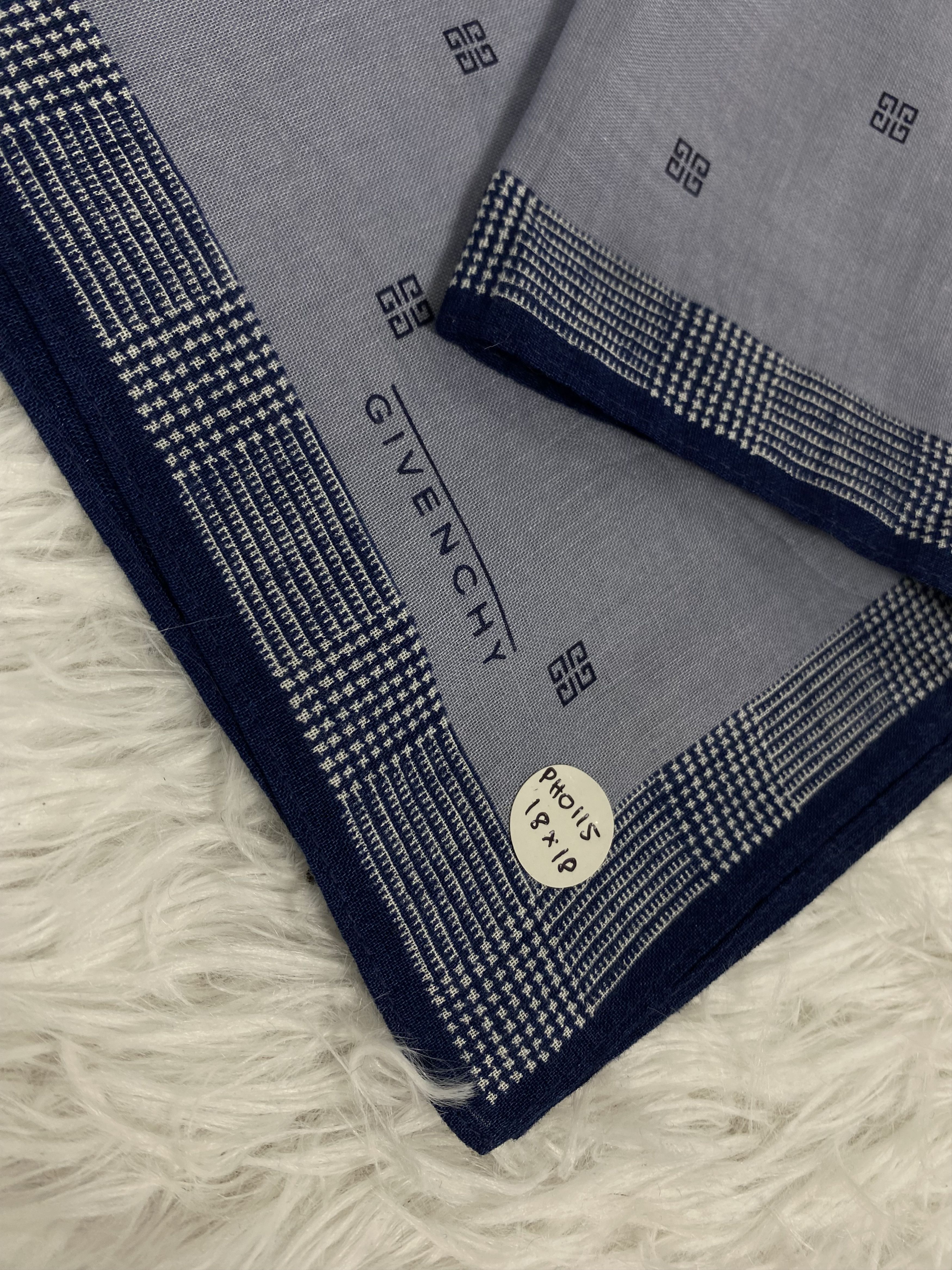 Vintage Vintage Givenchy Handkerchief Neckerchief PH0115 Size ONE SIZE - 2 Thumbnail