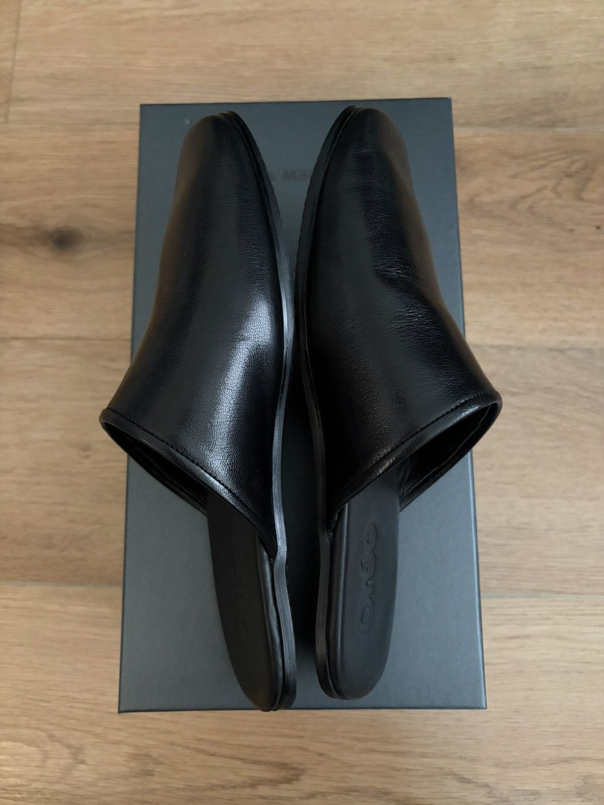 Oree New York Spliffers Sheepskin Leather Mules Size US 6 / EU 39 - 5 Thumbnail