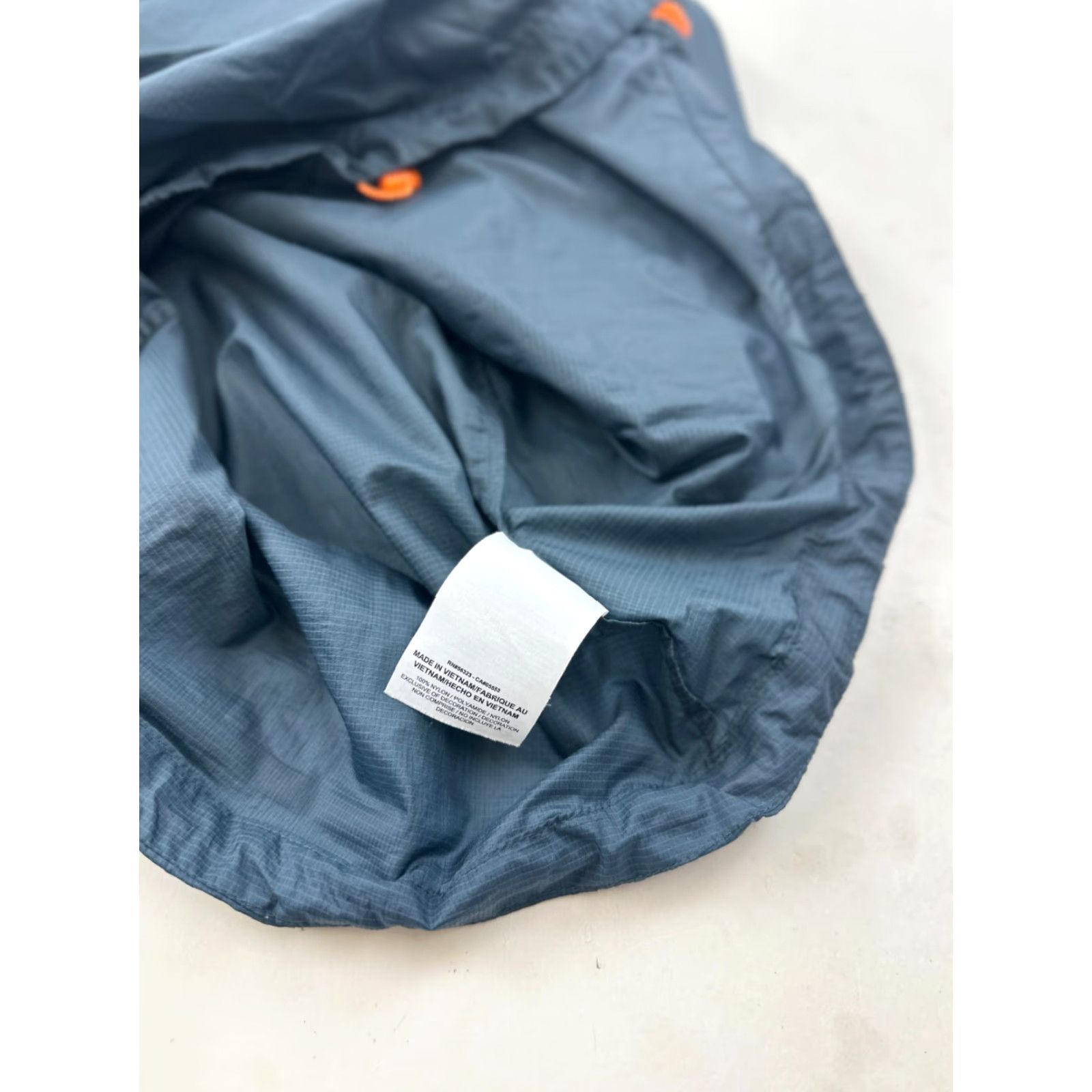 Nike Nike Windrunner Jacket Womens Large Gray Hooded Full Zip Activewear Long Sleeve Outdoor Size L / US 10 / IT 46 - 7 Thumbnail
