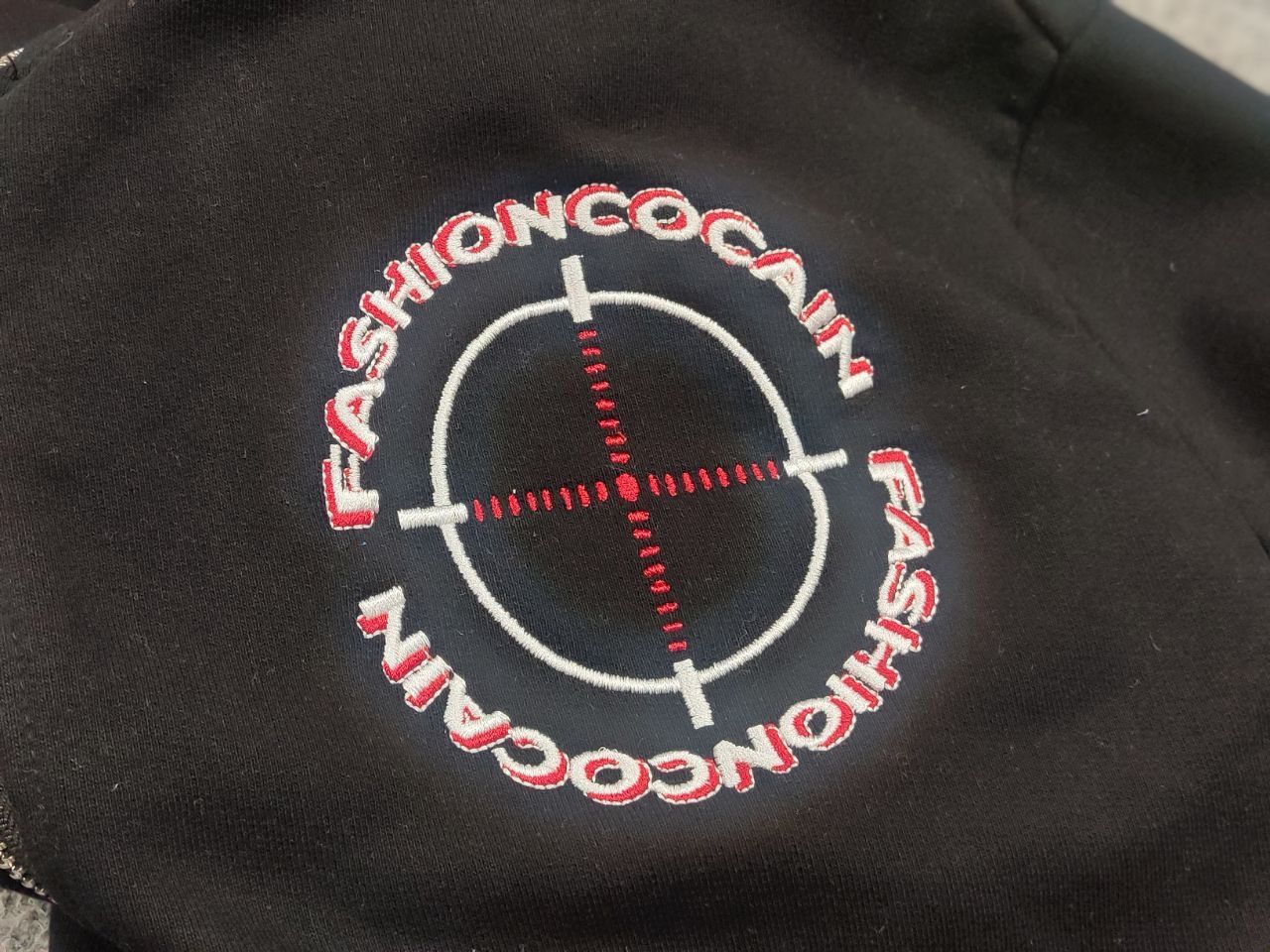 Le Grande Bleu (L.G.B.) Fashion Cocain Design Logo Full Zip Up Hoodie l.g.b. Style Size US S / EU 44-46 / 1 - 12 Thumbnail