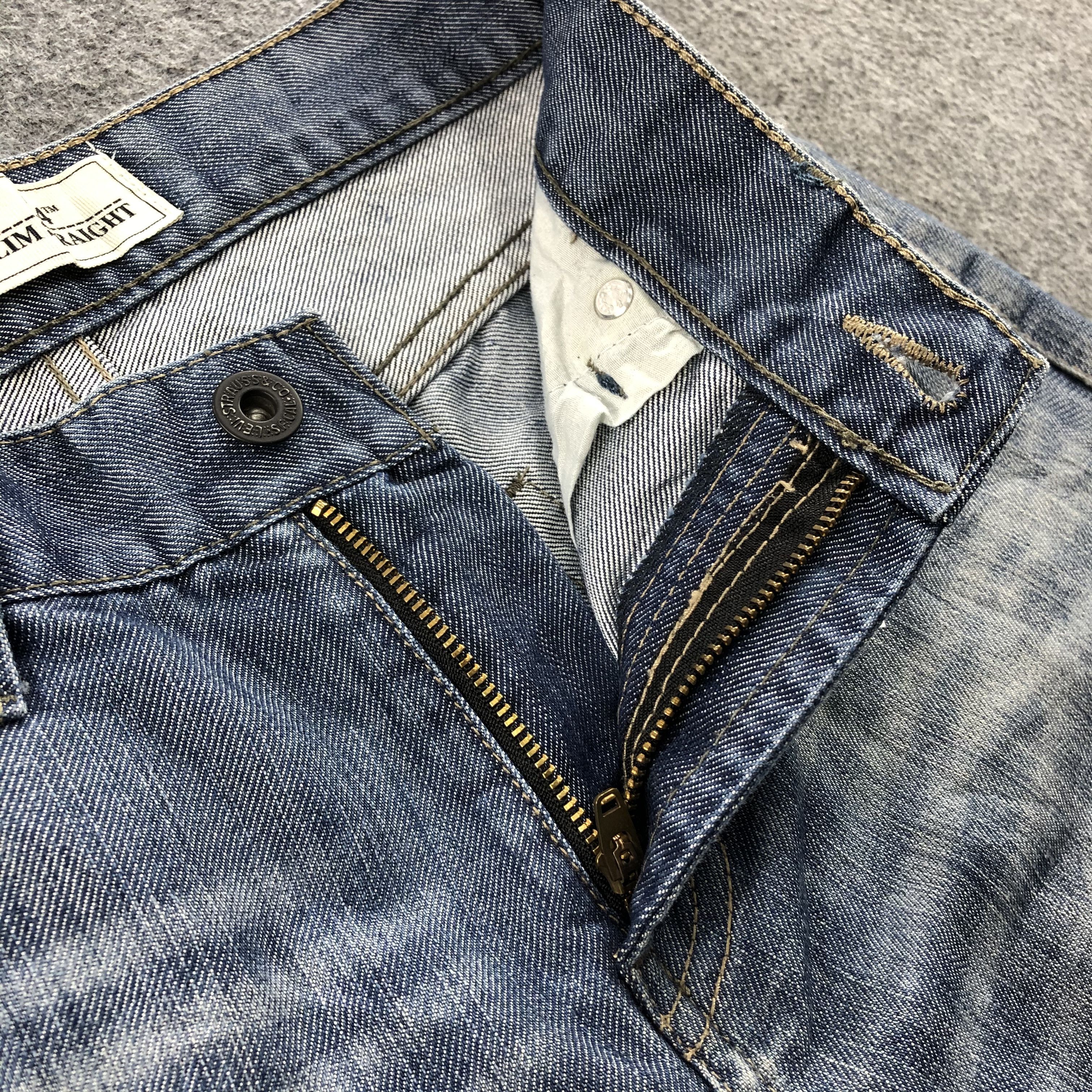 Levi's × Vintage Vintage Distress Blue Wash Levis 514 Jeans-JM1479 Size US 27 - 8 Thumbnail