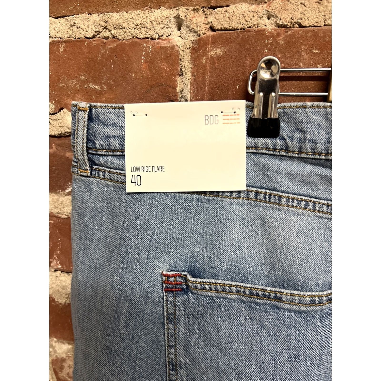 Urban Outfitters BDG Urban Outfitters Jeans Low Rise Flare 40 NWT Women Blue Cropped Jeans Mens Womens Girls Size 27" / US 4 / IT 40 - 4 Thumbnail