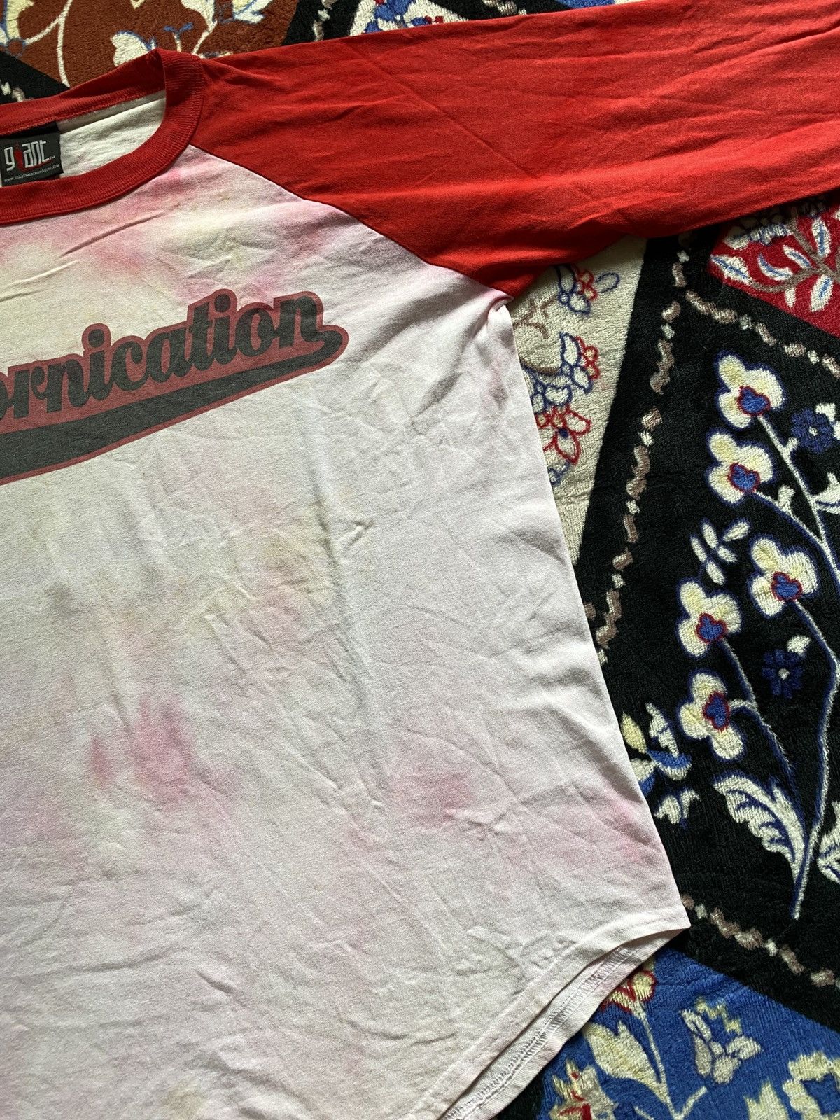 Band Tees Vintage Rhcp Californication Reglan Longsleeve Size US L / EU 52-54 / 3 - 9 Thumbnail