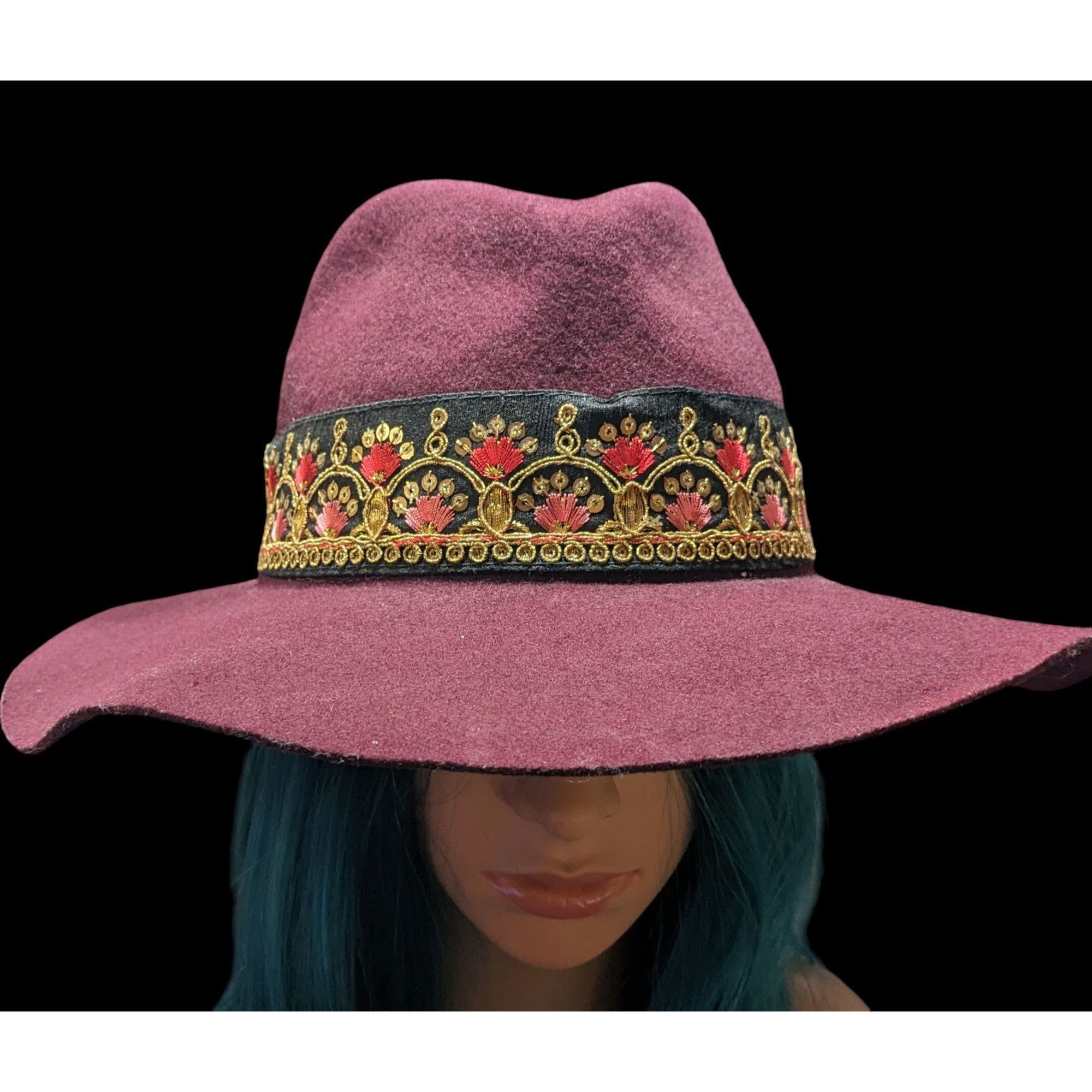 Other Maradji Burgundy Wool Felt Gold Floral Victor Hat Size ONE SIZE - 2 Thumbnail