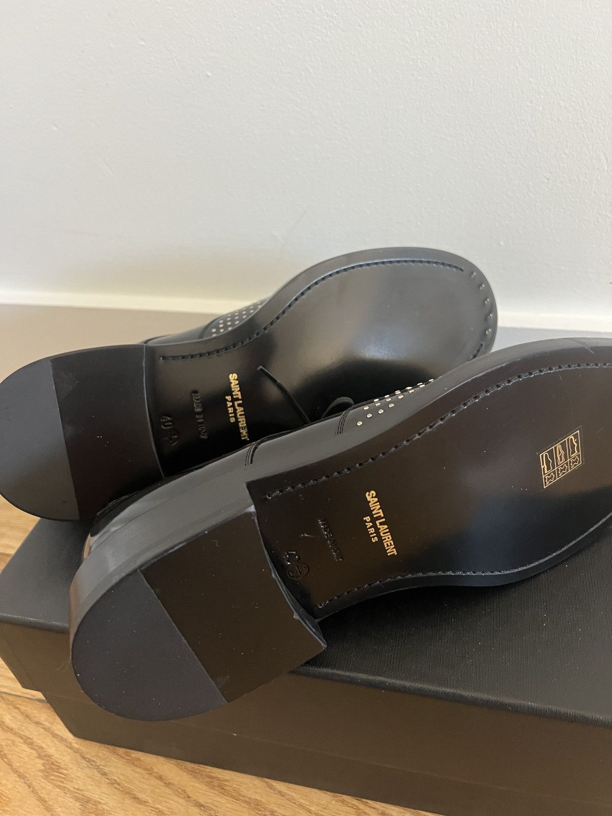 Saint Laurent Paris Men’s black studded dress shoes Size US 7.5 / EU 40-41 - 7 Thumbnail