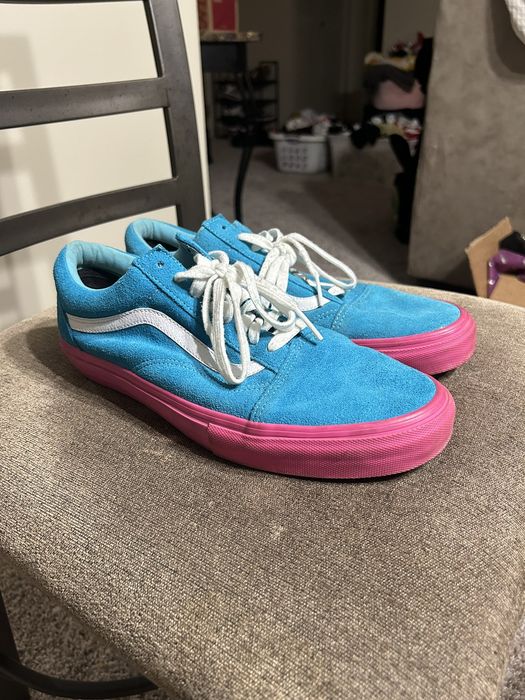 Old skool odd outlet future vans