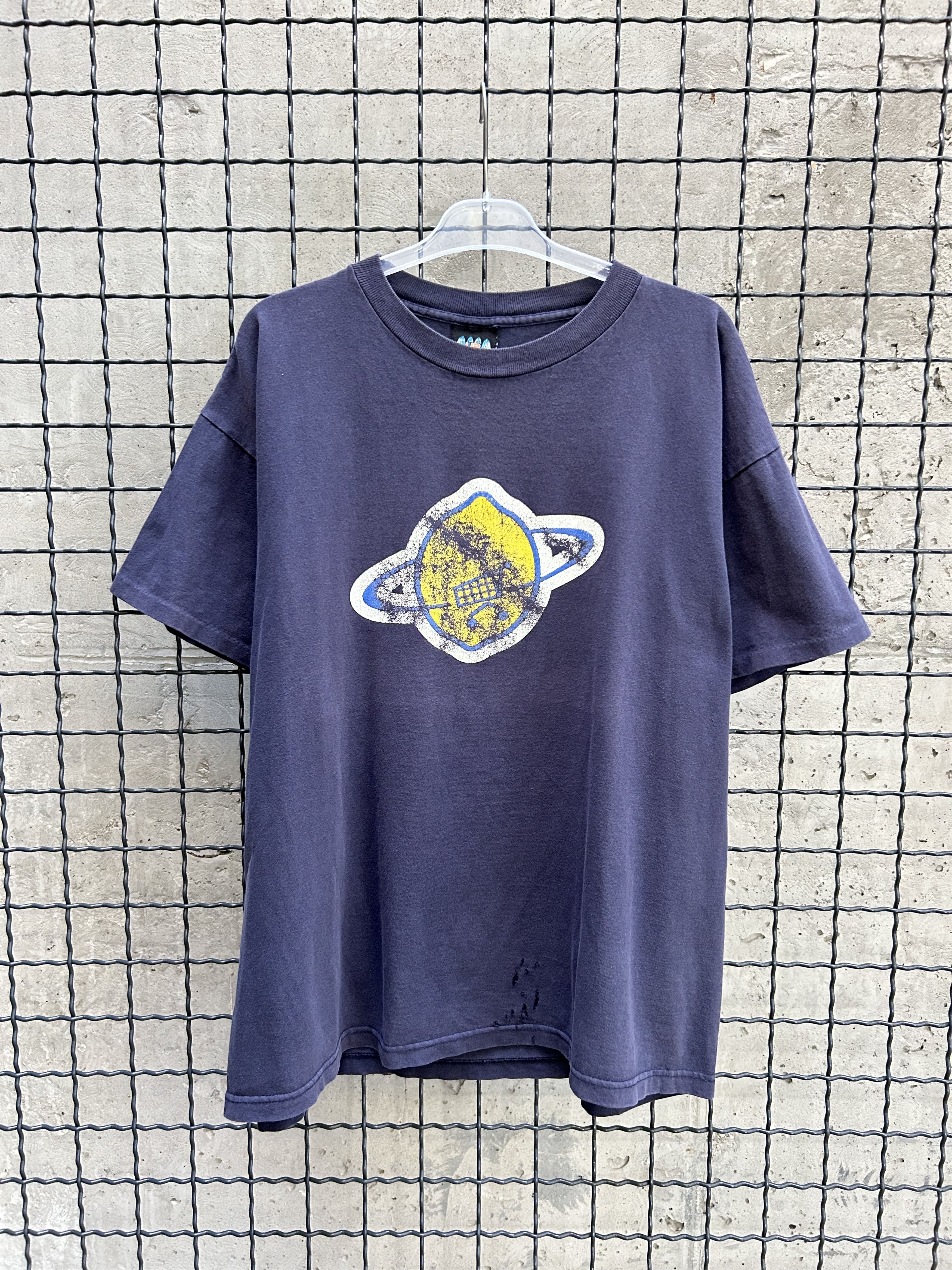 Band Tees Vintage 90s U2 Rock Band PopMart T-shirt Size US XL / EU 56 / 4 - 1 Thumbnail