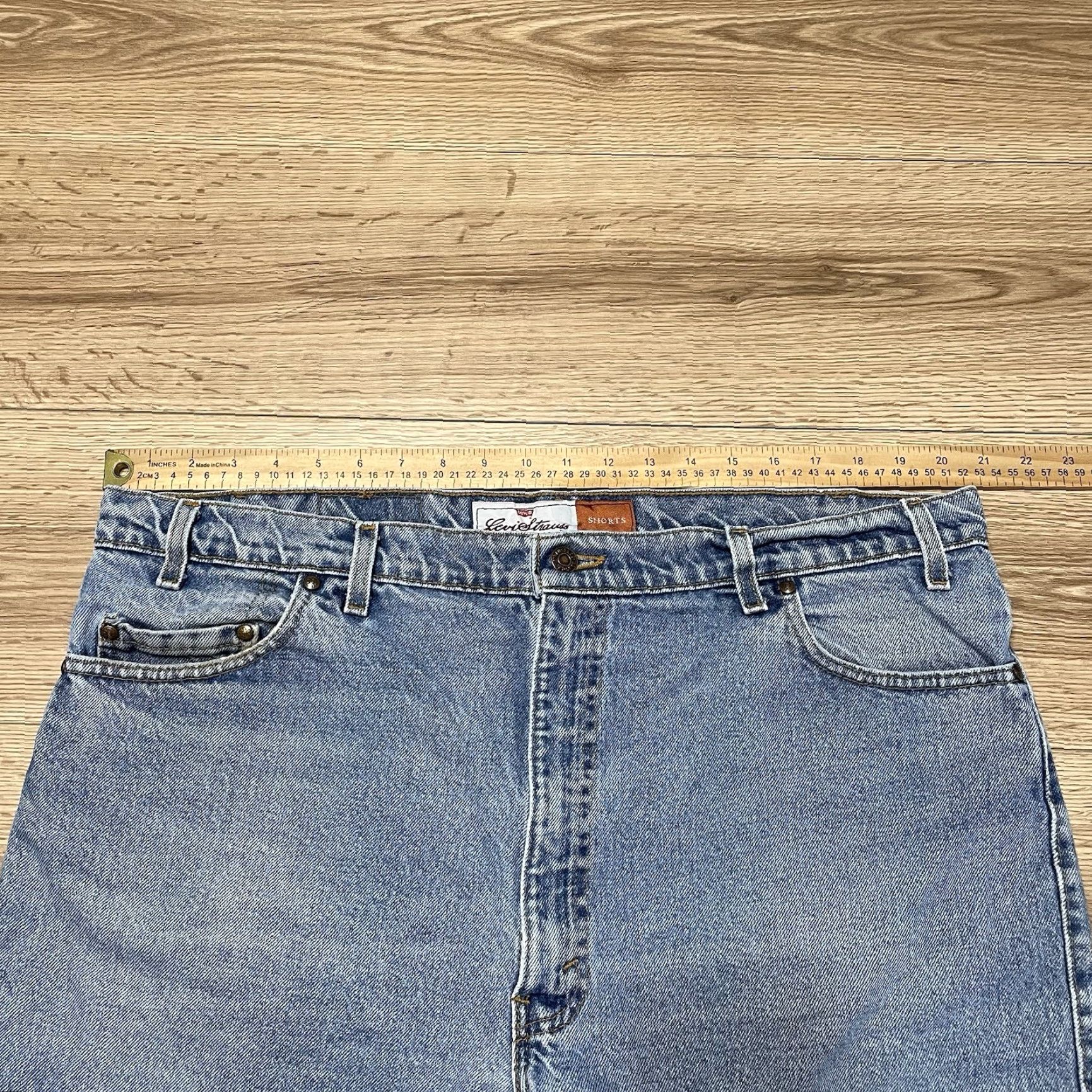 Levi's VINTAGE Levi's 540 Bermuda Shorts Men’s Size 42 Blue Relaxed Fit Size US 42 / EU 58 - 4 Thumbnail