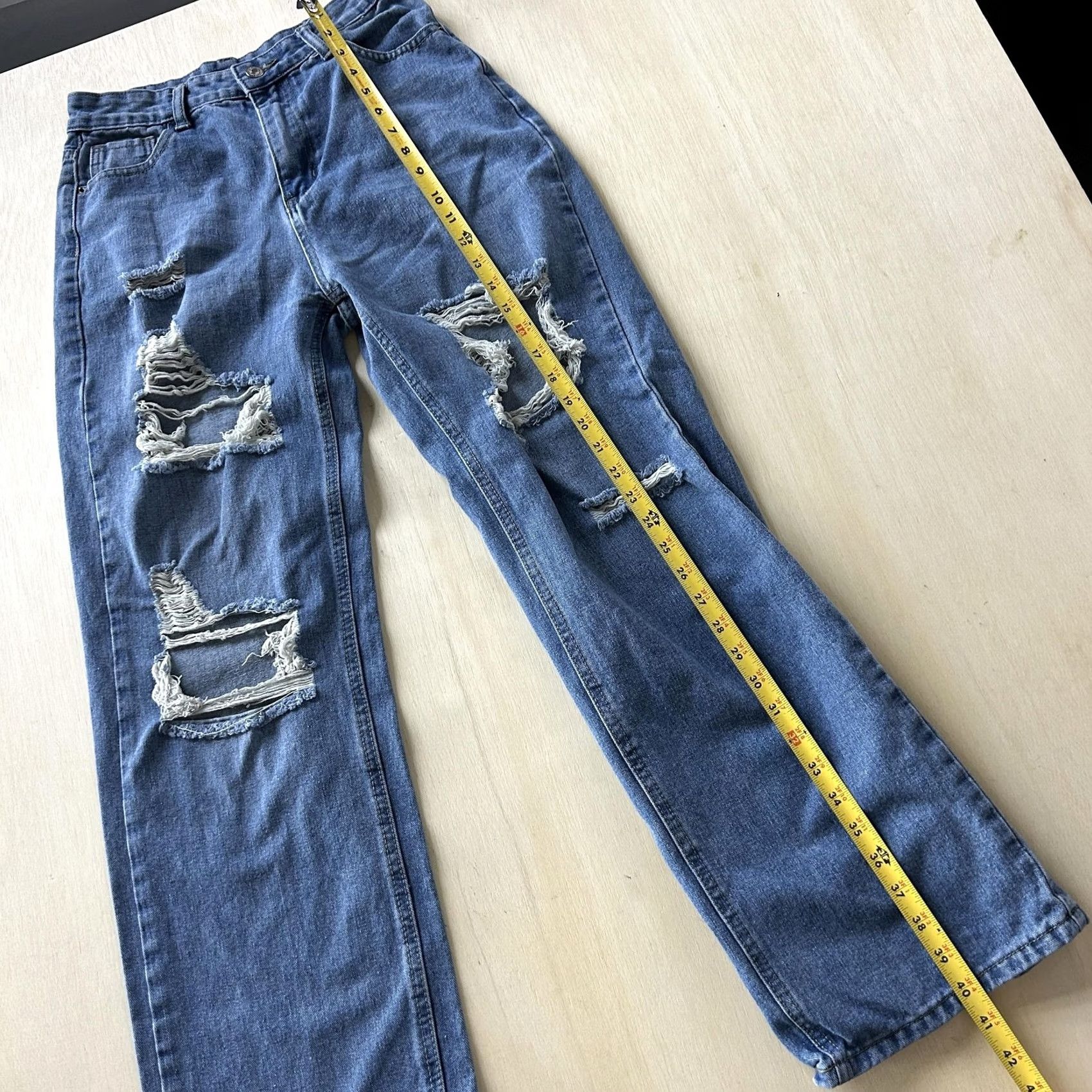 Shein Shein Jeans Womens 6 Medium Wash Blue Distressed Straight Wide Leg Relaxed Denim Jeans White? Size 28" / US 6 / IT 42 - 3 Thumbnail