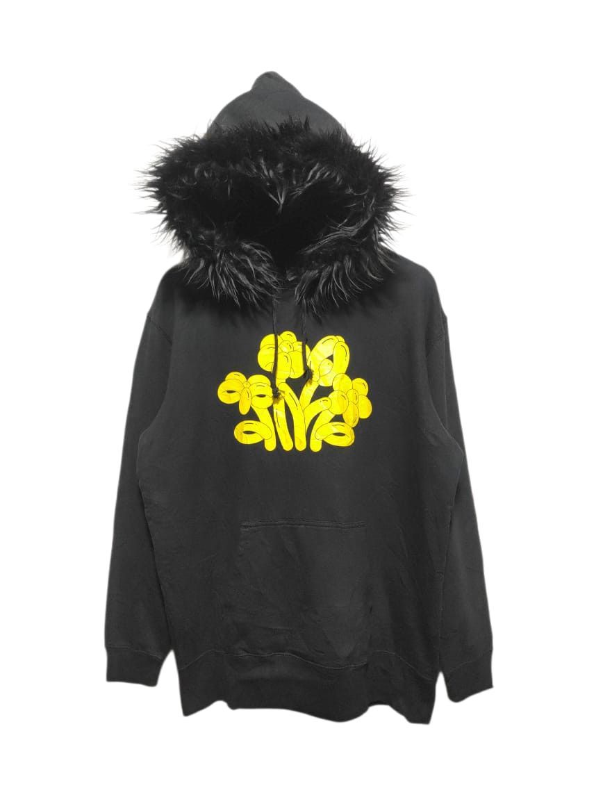 Japanese Brand Macaroni Enpitsu Macarock tour 13 fur hoodie Size US L / EU 52-54 / 3 - 1 Thumbnail