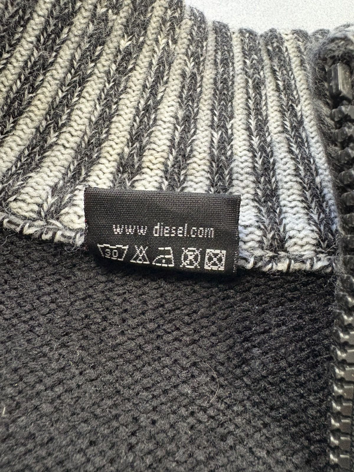 Diesel Vintage Diesel Knit Zip Up Sweater Jacket Bog Logo Opium Y2K Size US XL / EU 56 / 4 - 12 Thumbnail