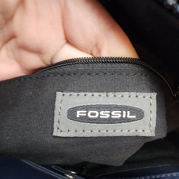 Fossil Vintage Fossil Nylon Navy blue shoulder Travel bag 3 compart Size ONE SIZE - 6 Thumbnail