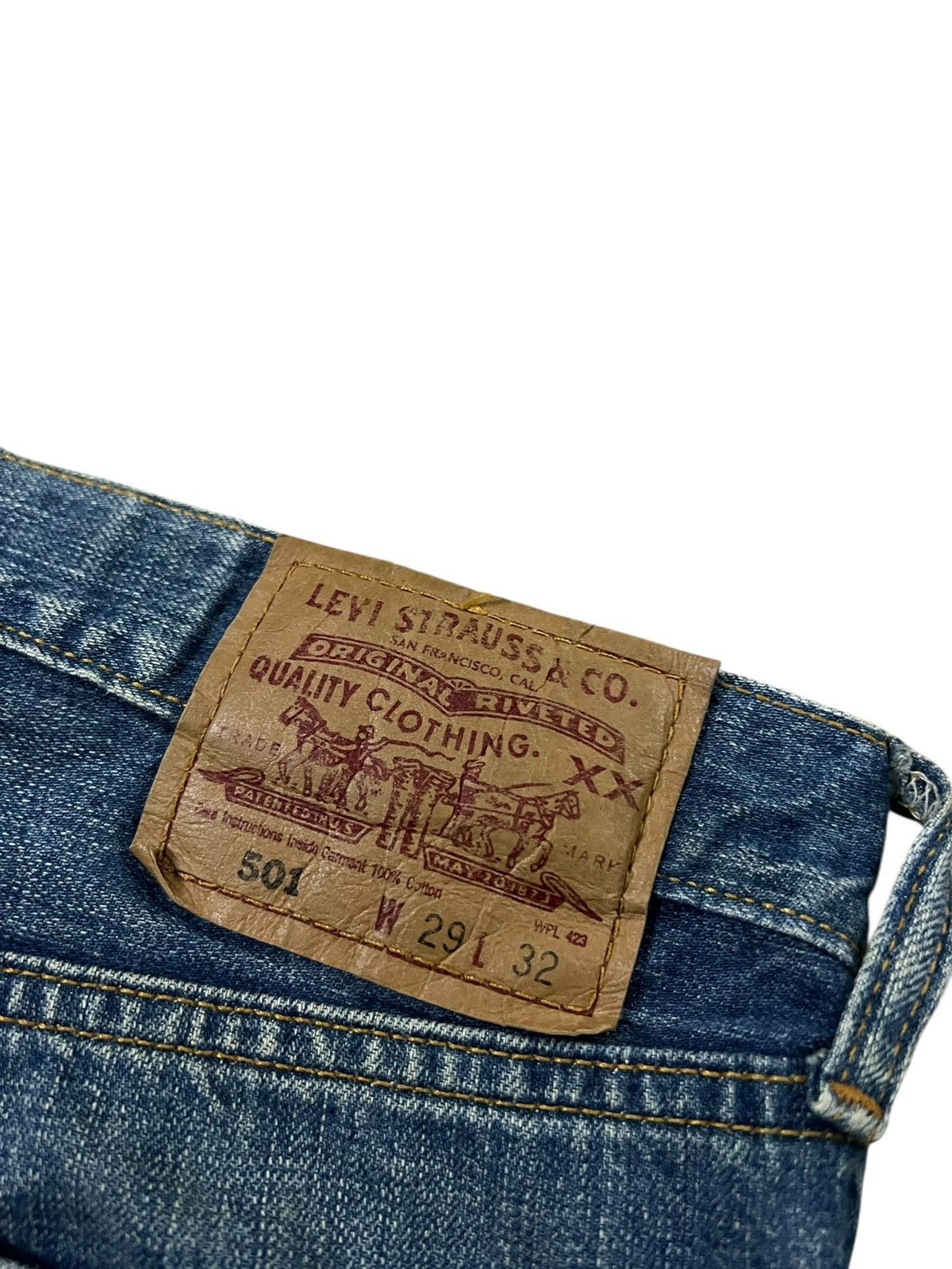 Levi's Vintage Levis 501 Faded Claw Jean Size US 28 / EU 44 - 17 Thumbnail