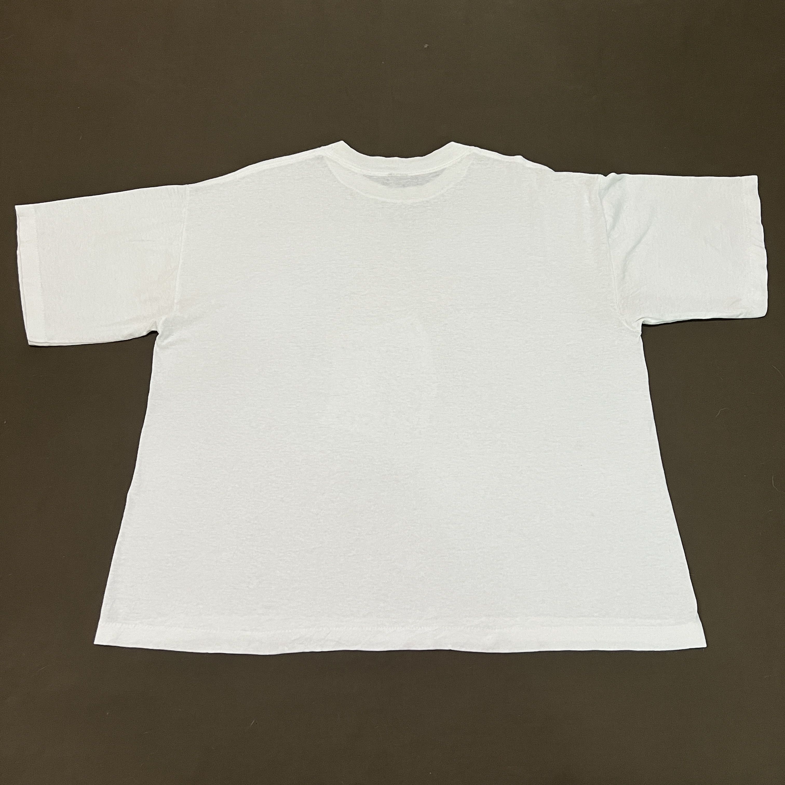 Vintage Vintage 90s Jesus God Christ Bible Holy Cross Tee XL Size US XL / EU 56 / 4 - 8 Thumbnail