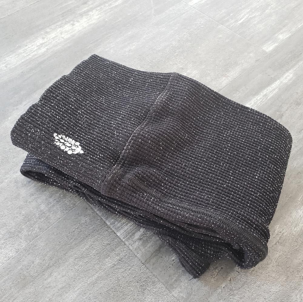 Free People Black Sparkle FP High Waisted Legging Size 30" / US 8 / IT 44 - 4 Thumbnail