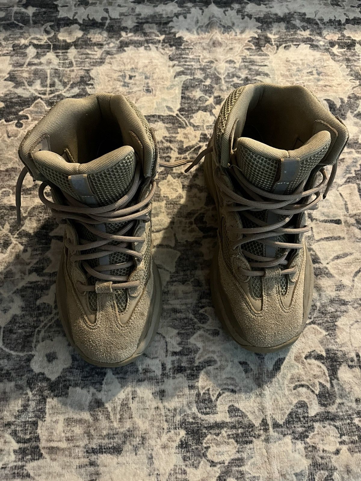 Yeezy Adidas x Yeezy Desert Boots Size US 8.5 / EU 41-42 - 2 Thumbnail