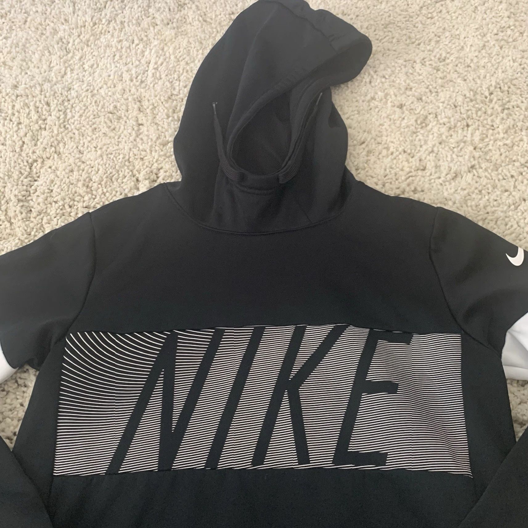 Nike Nike Hoodie Womens Small Black Graphic Logo Pullover Sweatshirt Regular Fit Pockets Hooded Logo Breathable All Seasons Size S / US 4 / IT 40 - 3 Thumbnail