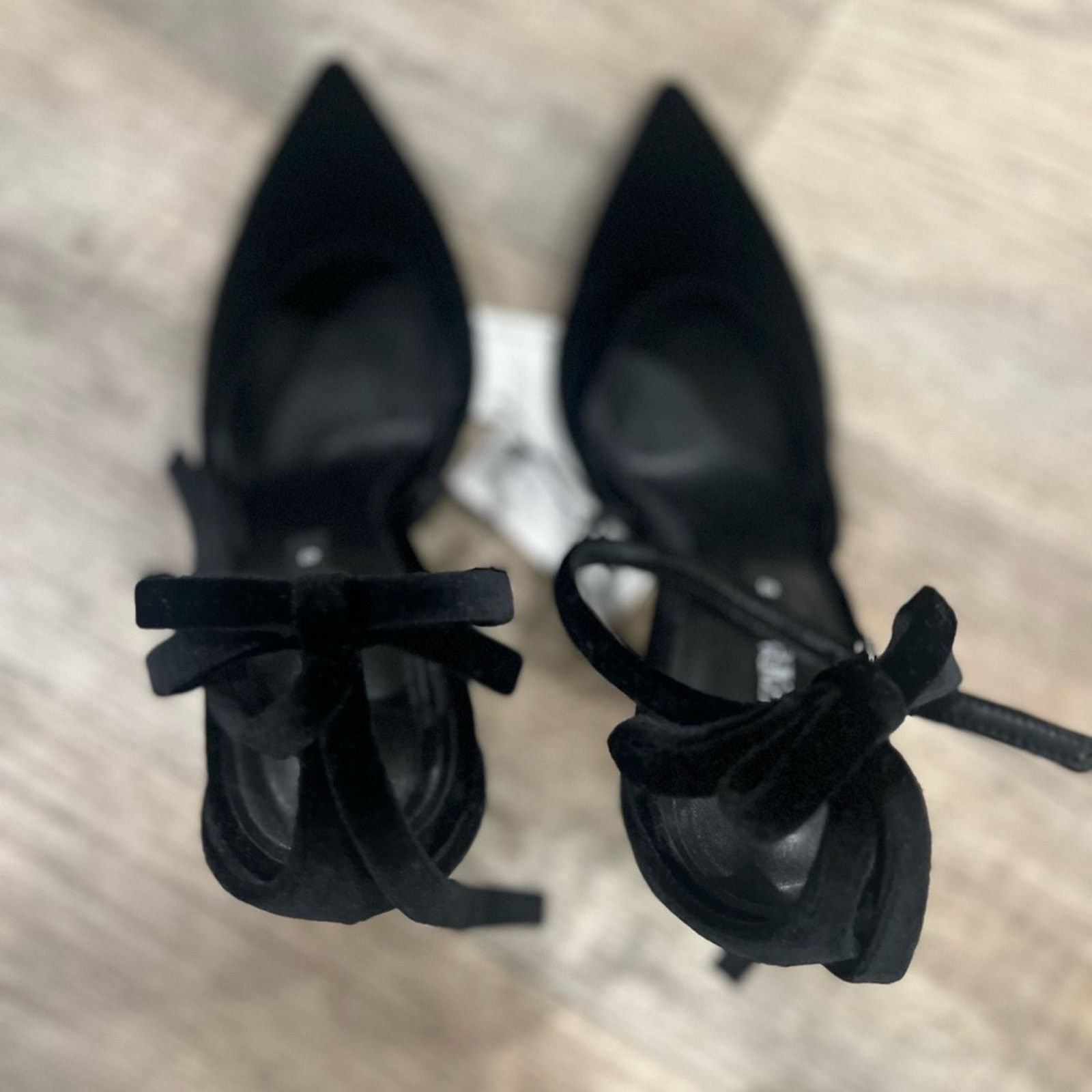 Zara ZARA Black Bow Pointed Heels NWT (Size 9) Size US 9 / IT 39 - 14 Thumbnail