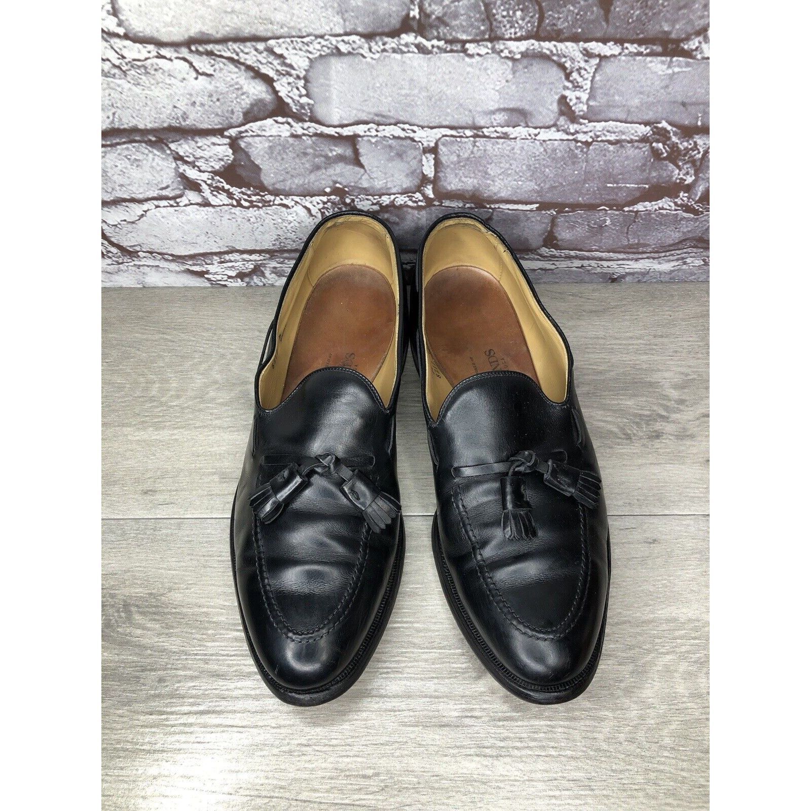 Allen Edmonds Allen Edmonds Grayson Black Leather Tassel Loafers Dress Sho Size US 11 / EU 44 - 12 Thumbnail