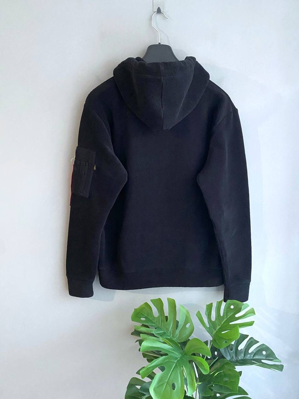 Alpha Industries Alpha Industries Men's Black Fleece Hoodie, Size M Size US M / EU 48-50 / 2 - 14 Thumbnail