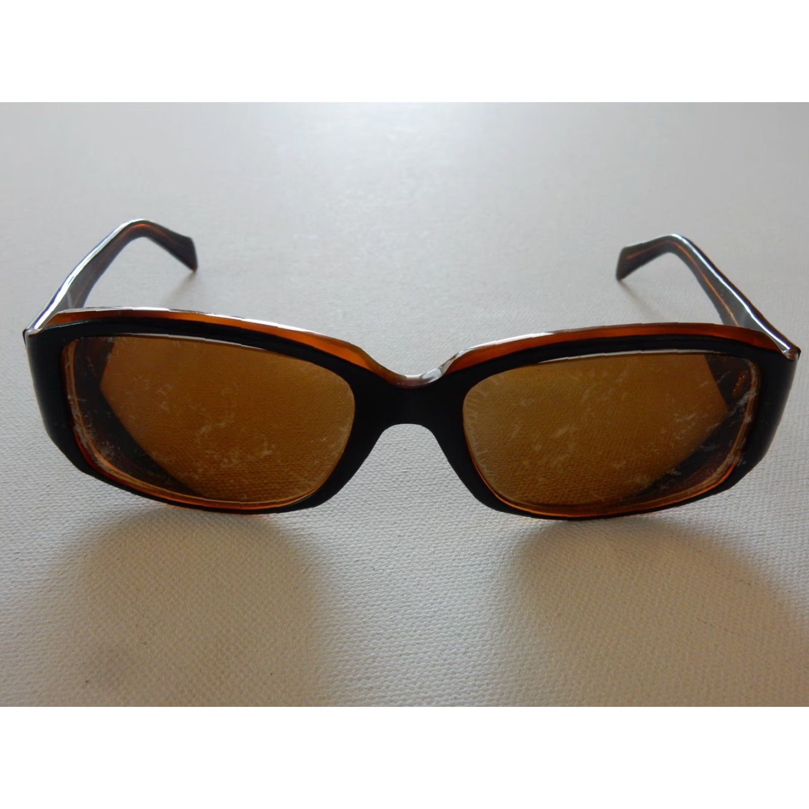 DKNY VINTAGE Donna Karan Sunglasses Frames Only Women 56mm Black Prescription Small Scratches DKNY Size ONE SIZE - 2 Thumbnail