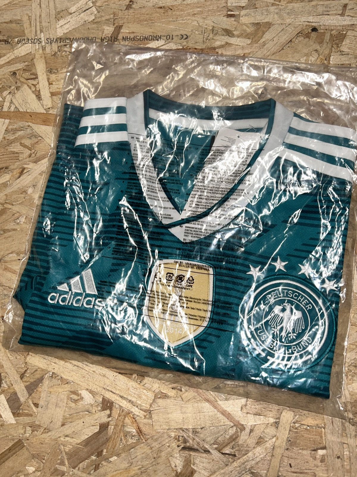 Adidas BNWT Adidas Germany DFB 2018 World Cup Away Kit Jersey Size US S / EU 44-46 / 1 - 7 Thumbnail
