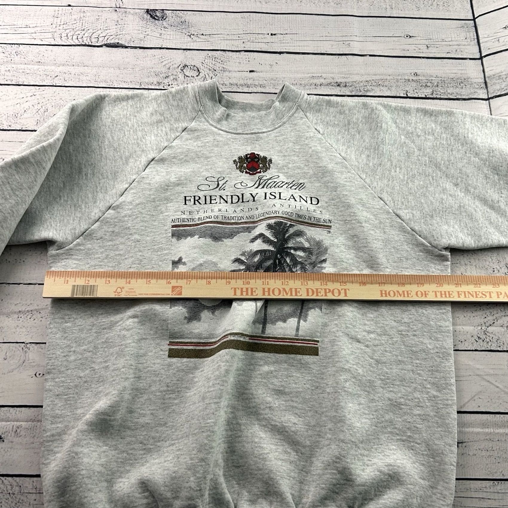 Fruit Of The Loom Vintage Fruit of the Loom St. Maarten Friendly Island Crewneck Sweatshirt Mens L Gray Size US L / EU 52-54 / 3 - 3 Thumbnail