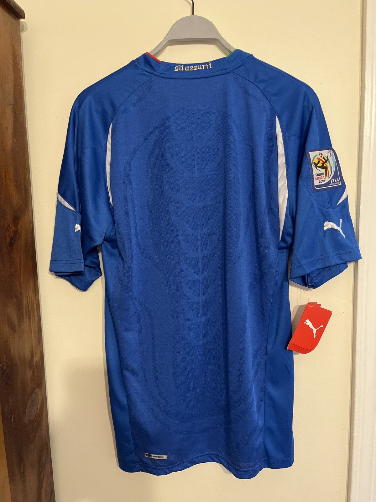 Puma NWT Official 2010 World Cup, Puma Italian Jersey Size US L / EU 52-54 / 3 - 2 Thumbnail