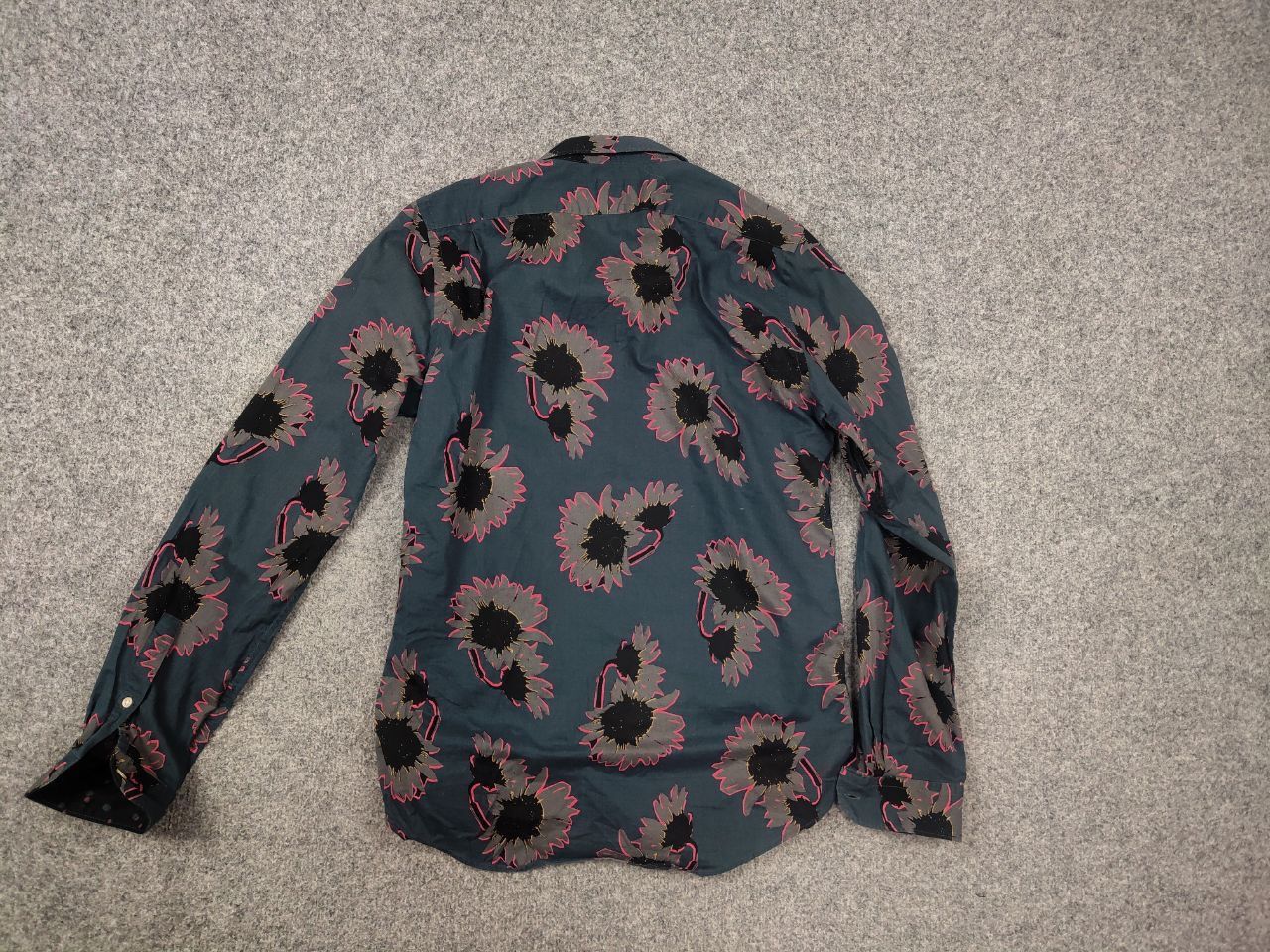 Paul Smith Paul Smith Sun Flower Mainline Button long sleeve Shirt Size US S / EU 44-46 / 1 - 13 Thumbnail