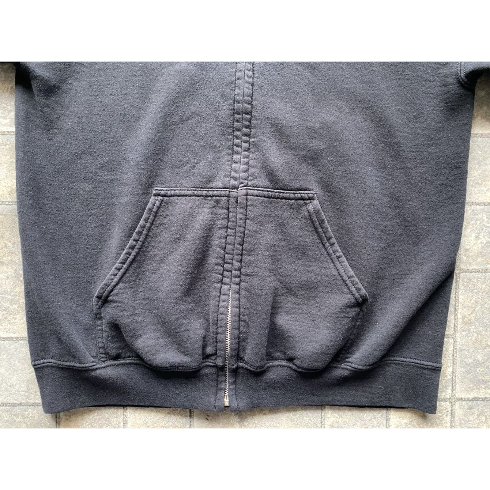 Gildan Eluveitie Hoodie Sweatshirt Black Gildan Adult Medium Full Zip Folk Metal Band Mens M Rock Music Theme Size US M / EU 48-50 / 2 - 3 Thumbnail