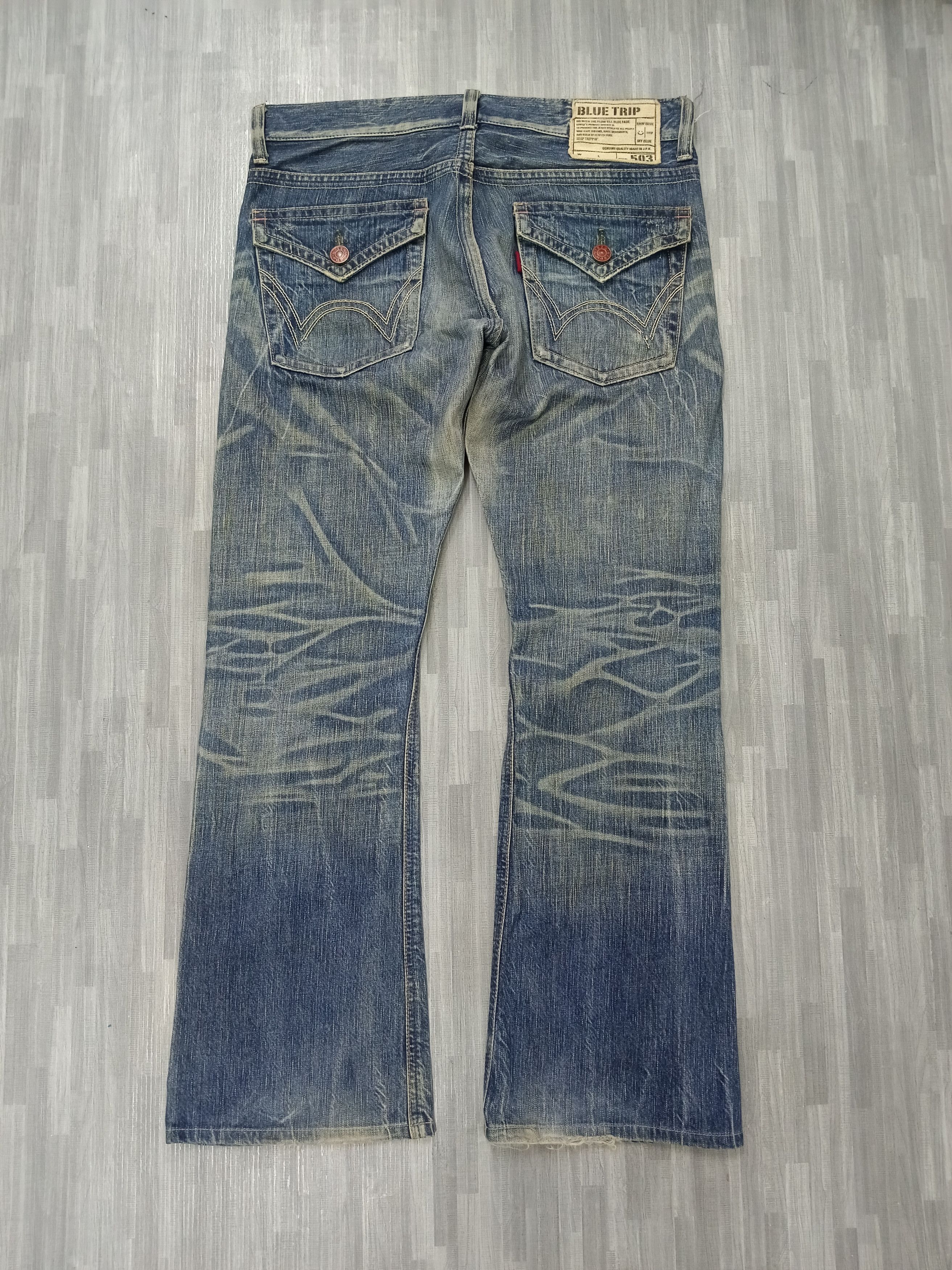 Edwin FLARE WASHED BLUE EDWIN JAPAN DENIM PANTS Size US 33 - 3 Thumbnail