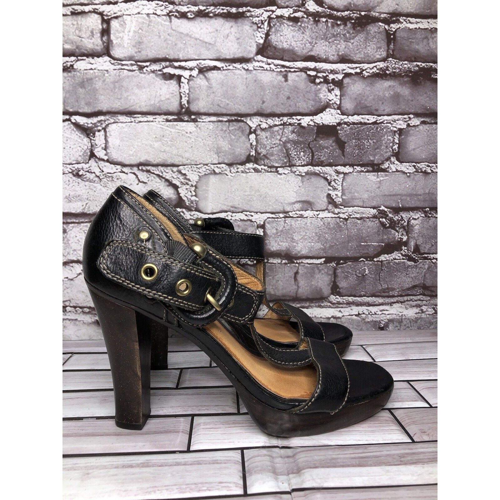 Frye Frye Gabby Bucklet Black Leather T-Strap High Heel Sandals W Size US 7 / IT 37 - 19 Thumbnail
