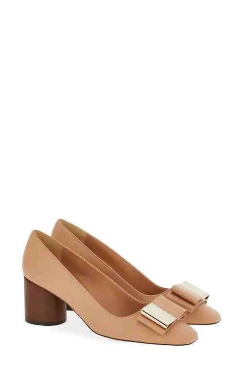 Salvatore Ferragamo o1s1rm0526 Lena 60 Leather Pumps in Beige Size US 10 / IT 40 - 2 Thumbnail