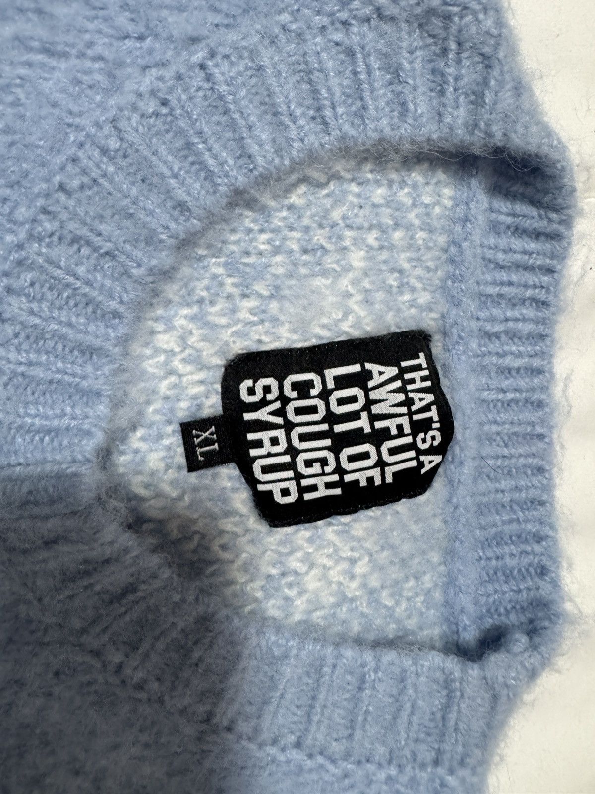 Other AWFUL LOT OF COUGH SYRUP WOMANS CROP SWEATER Size XL / US 12-14 / IT 48-50 - 4 Thumbnail