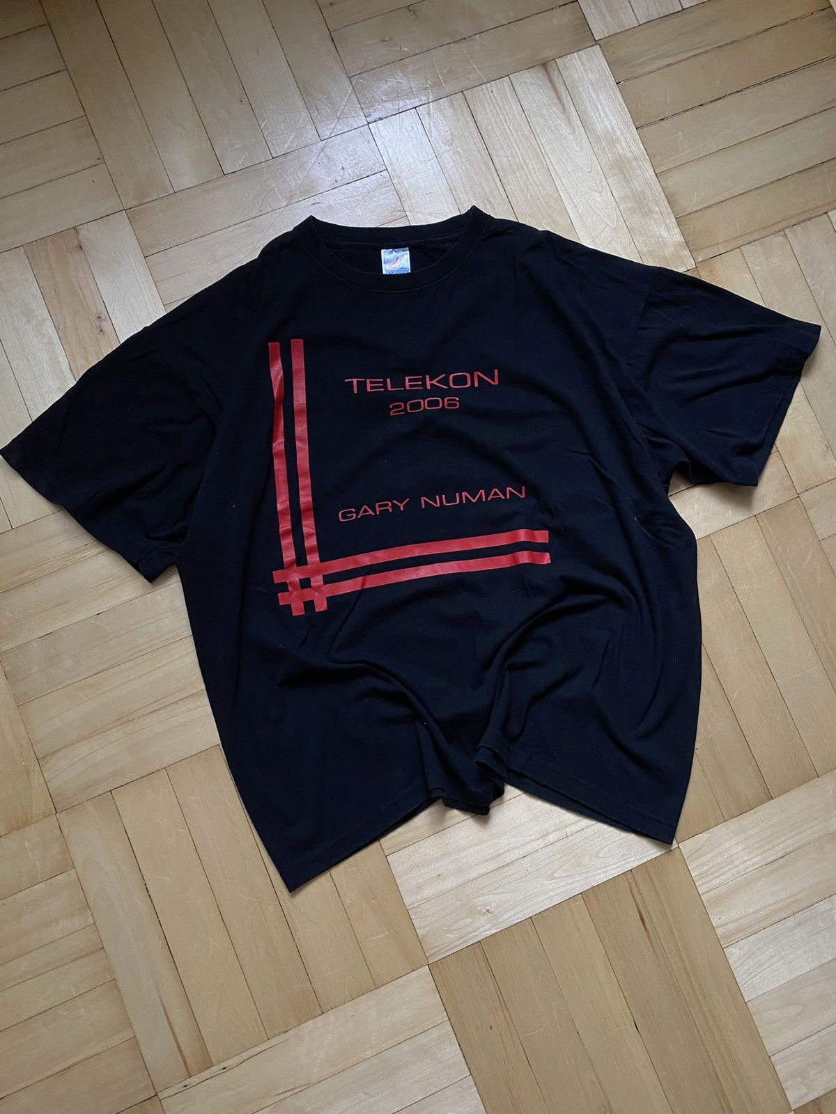 Band Tees Vintage Gary Numan “TELEKON” Band Tee Size US XL / EU 56 / 4 - 1 Thumbnail