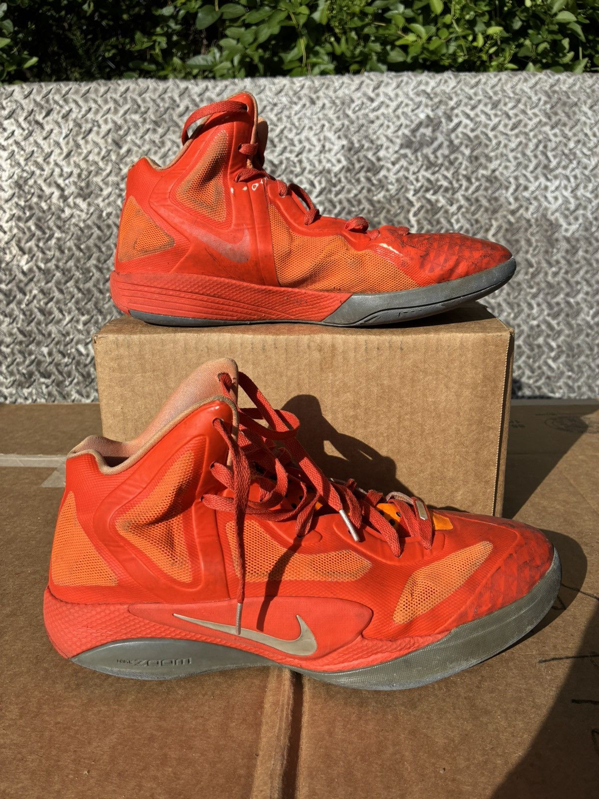 Nike Nike Zoom Hyperfuse Basketball Sneakers Orange 469757-800 Size US 11.5 / EU 44-45 - 1 Thumbnail