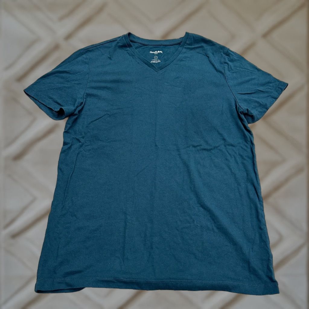 Vintage Goodfellow Lyndale Tee T-Shirt Mens Medium Teal Blue V-Neck Short Sleeve Basic Size US M / EU 48-50 / 2 - 1 Thumbnail