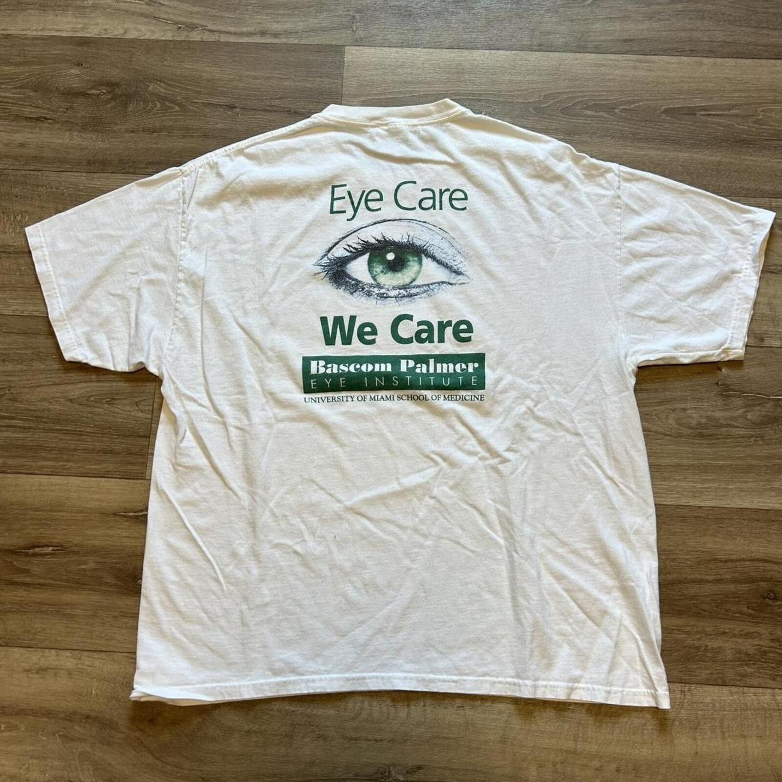 Fruit Of The Loom Fruit of the Loom Men's White and Cream Tshirt Size US XL / EU 56 / 4 - 1 Thumbnail