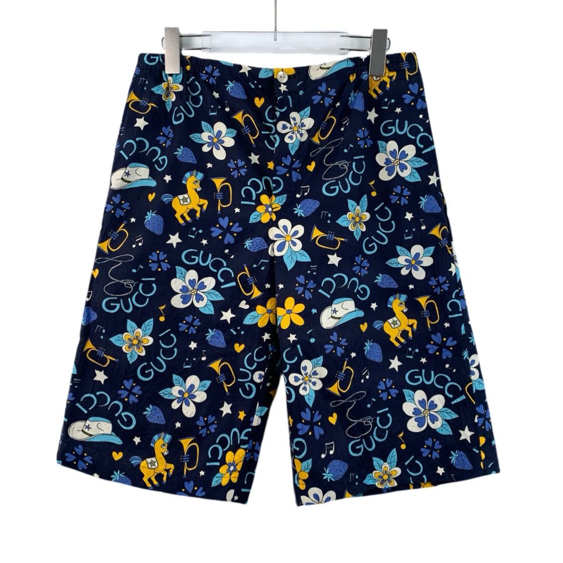 Gucci Gucci Floral Letter All-over Print Casual Shorts K26WX Size US 32 / EU 48 - 1 Thumbnail