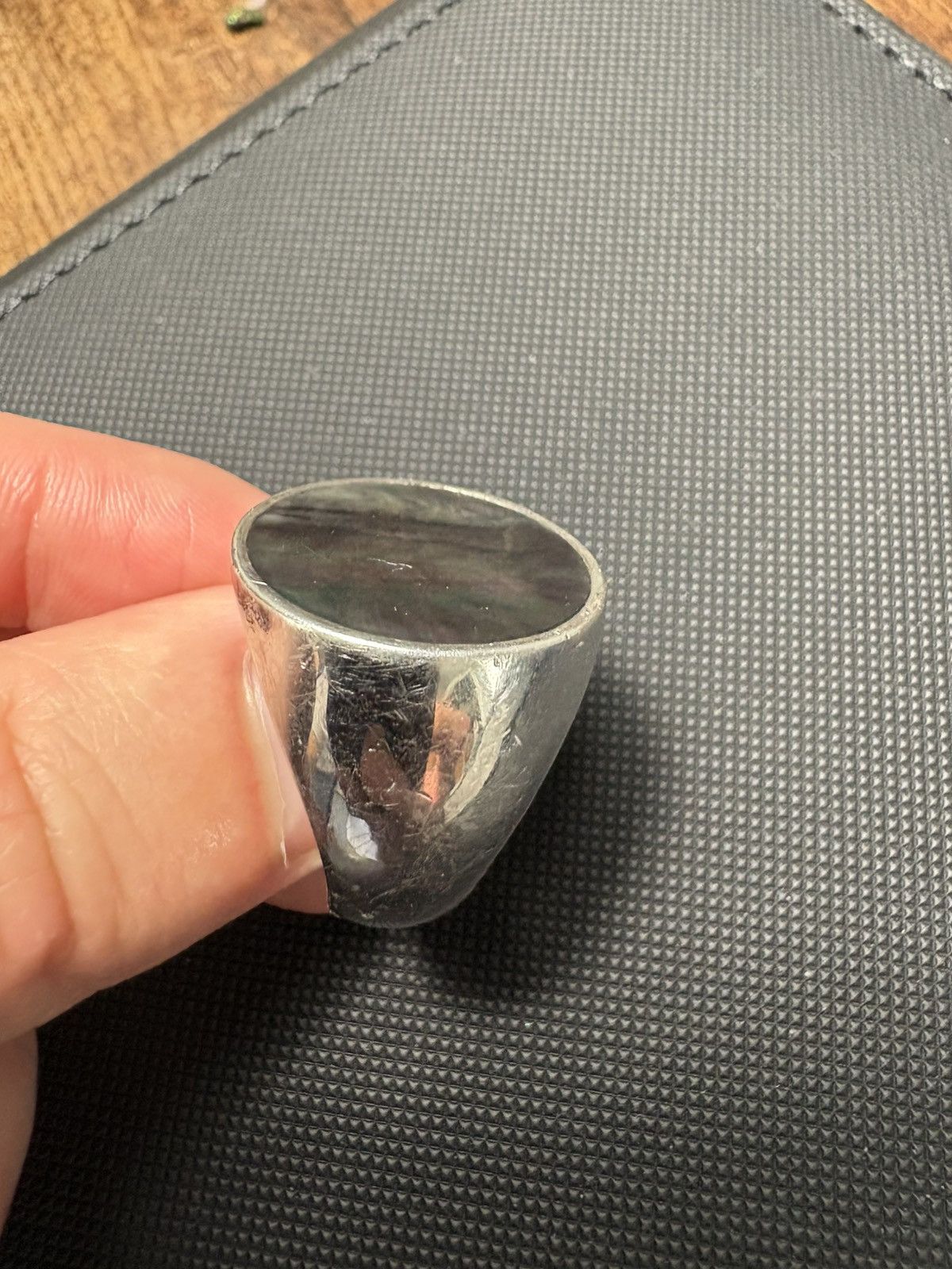 Tom Wood 925 Silver and Black Mother-of-Pearl Ring Size ONE SIZE - 8 Thumbnail