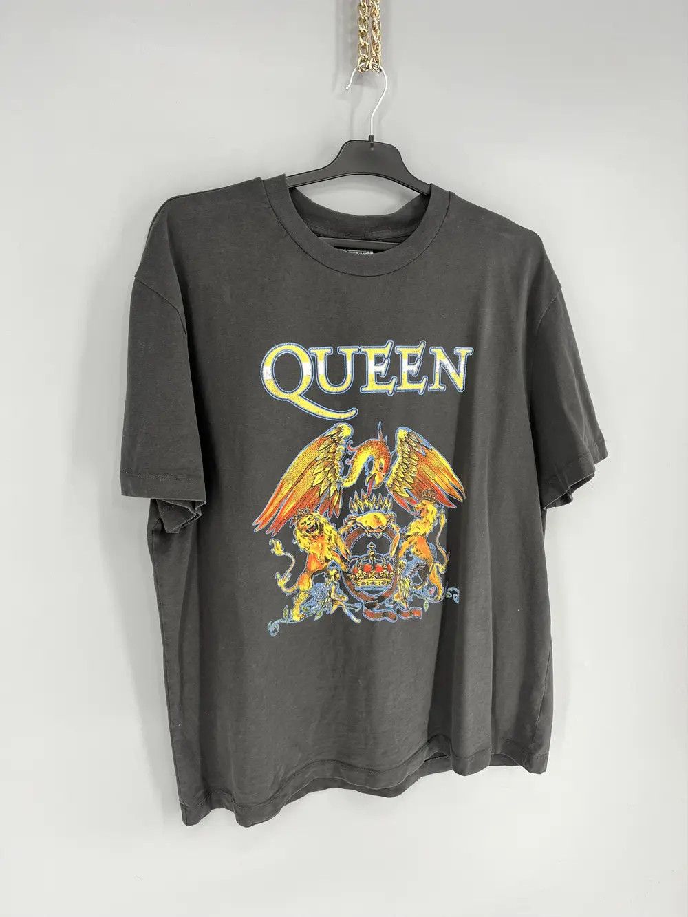 Band Tees Mens Vintage QUEEN T Shirt Rock Band Tee Size US XL / EU 56 / 4 - 1 Thumbnail