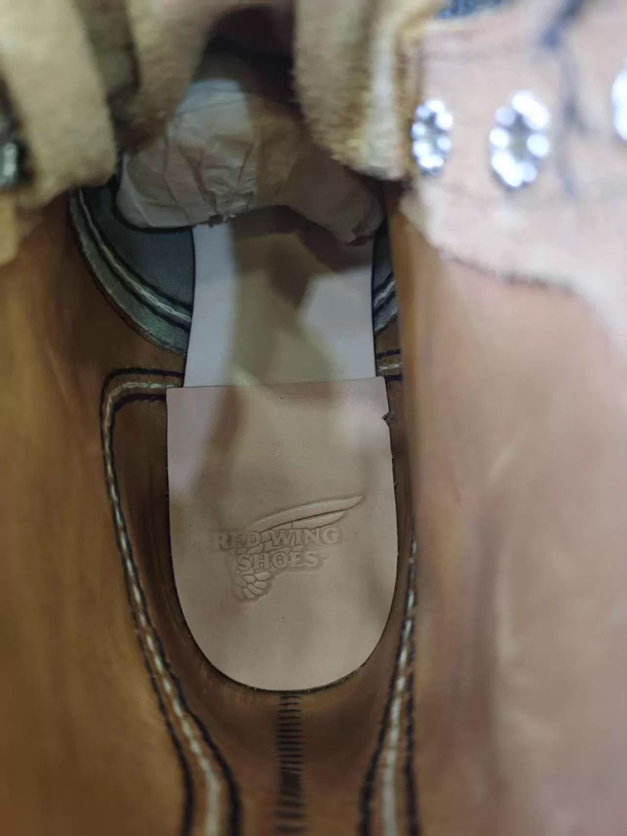 Red Wing Red Wing 8083 6-inch Tan Suede Leather Work Boot 8.5D Size US 8.5 / EU 41-42 - 6 Thumbnail