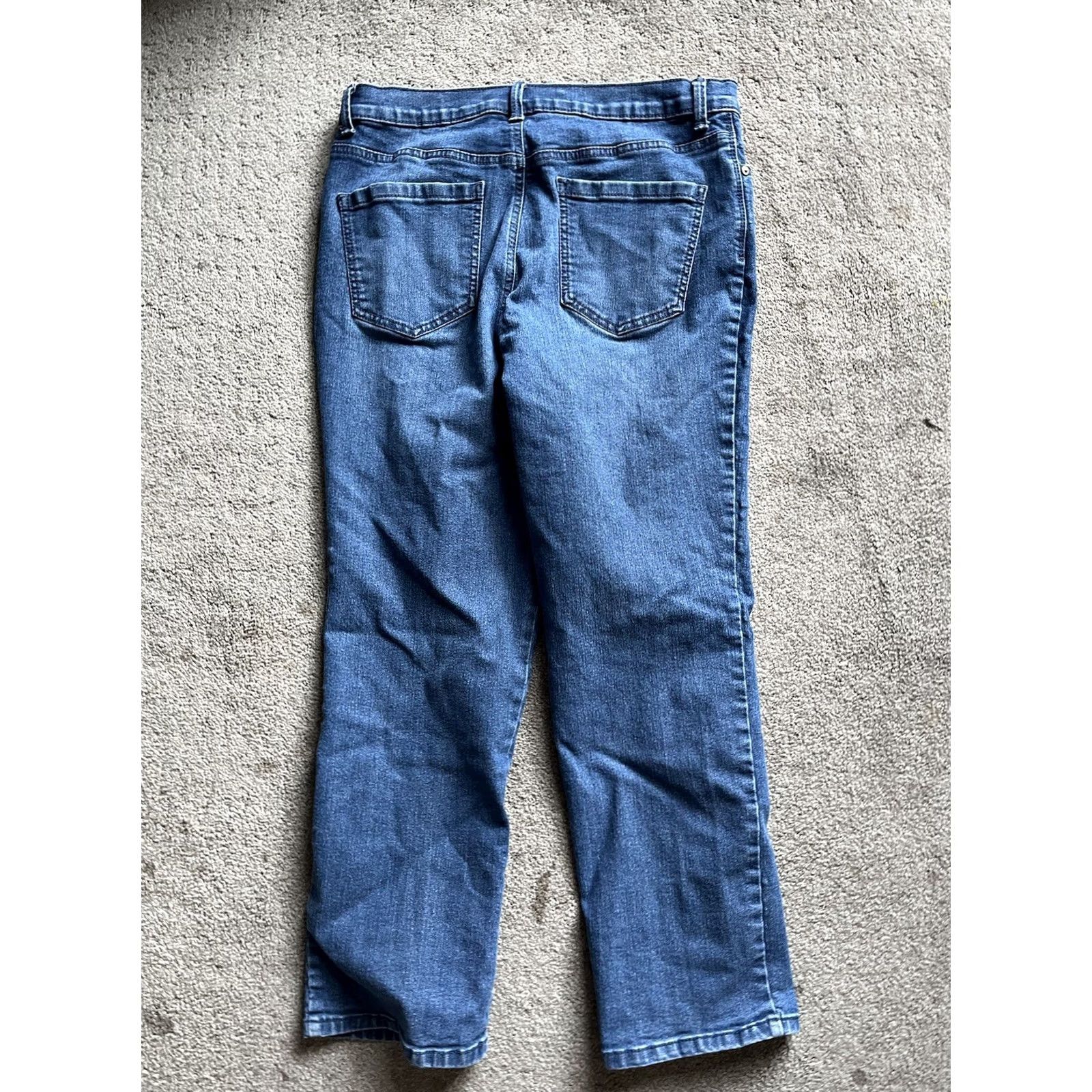 Gloria Vanderbilt Gloria Vanderbilt Amanda Jeans Womens Size 14P Blue Straight Leg Distres Size 36" / US 14 / IT 50 - 3 Thumbnail