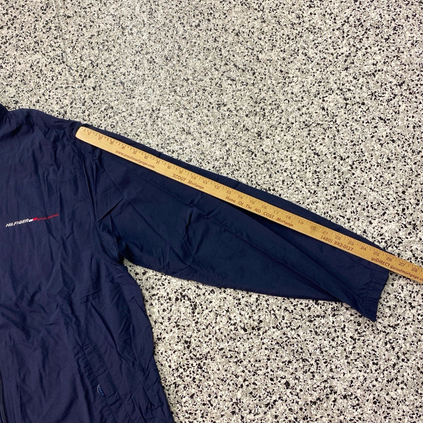 Tommy Hilfiger VINTAGE Tommy Hilfiger Athletics Windbreaker Jacket Mens XL Blue Logo Size US XL / EU 56 / 4 - 4 Thumbnail