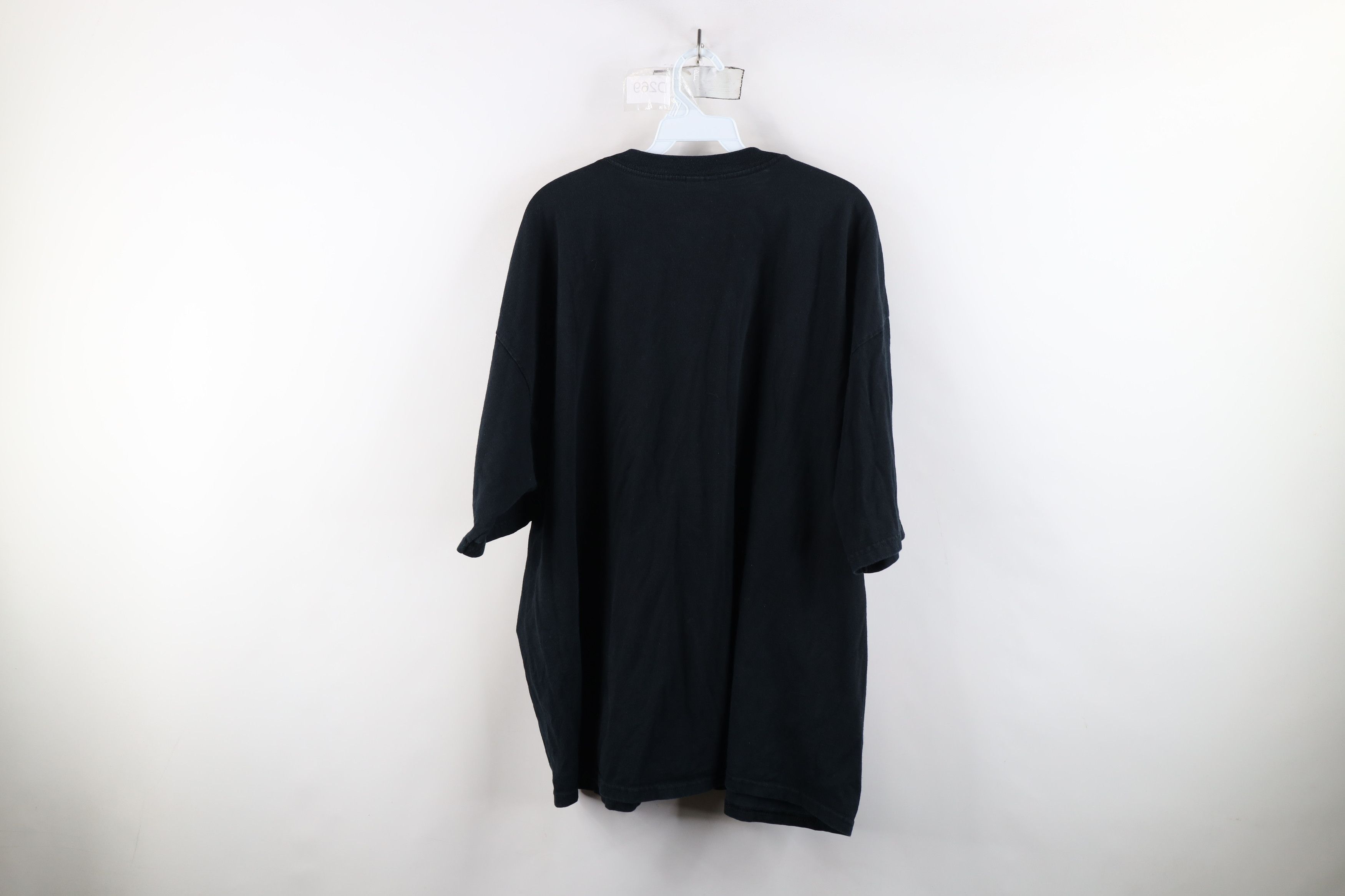 Vintage Vintage 90s Streetwear Absolut Vodka Raspberri T-Shirt Black Size US XXL / EU 58 / 5 - 9 Thumbnail