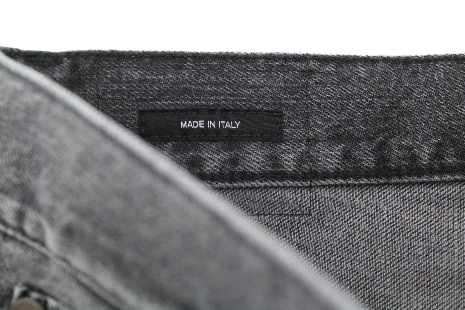 R13 BOYFRIEND 30 Wilson Black Faded Ankle Cropped Denim 85801 Size 30" / US 8 / IT 44 - 6 Thumbnail
