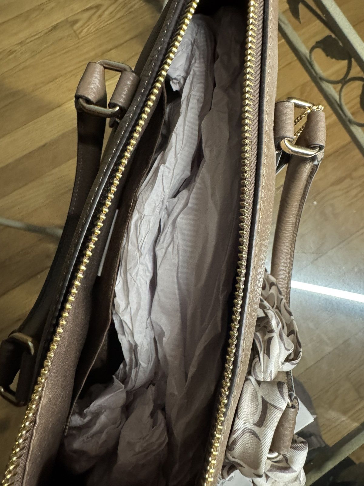 Coach Coach CR156 Dark Stone Pebble Leather Crossbody Bag w/ Scarf Size ONE SIZE - 4 Thumbnail