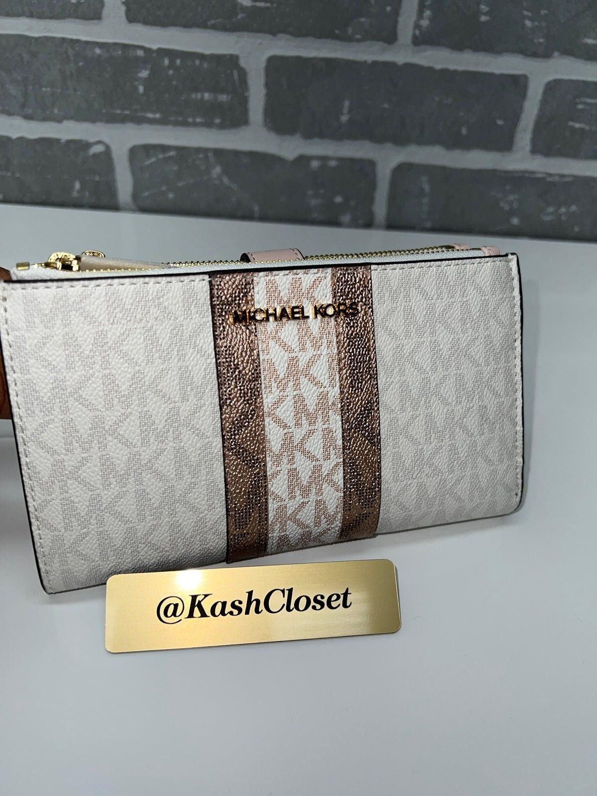 Michael Kors Double Zip Wristlet JST LG Color Block Purse P