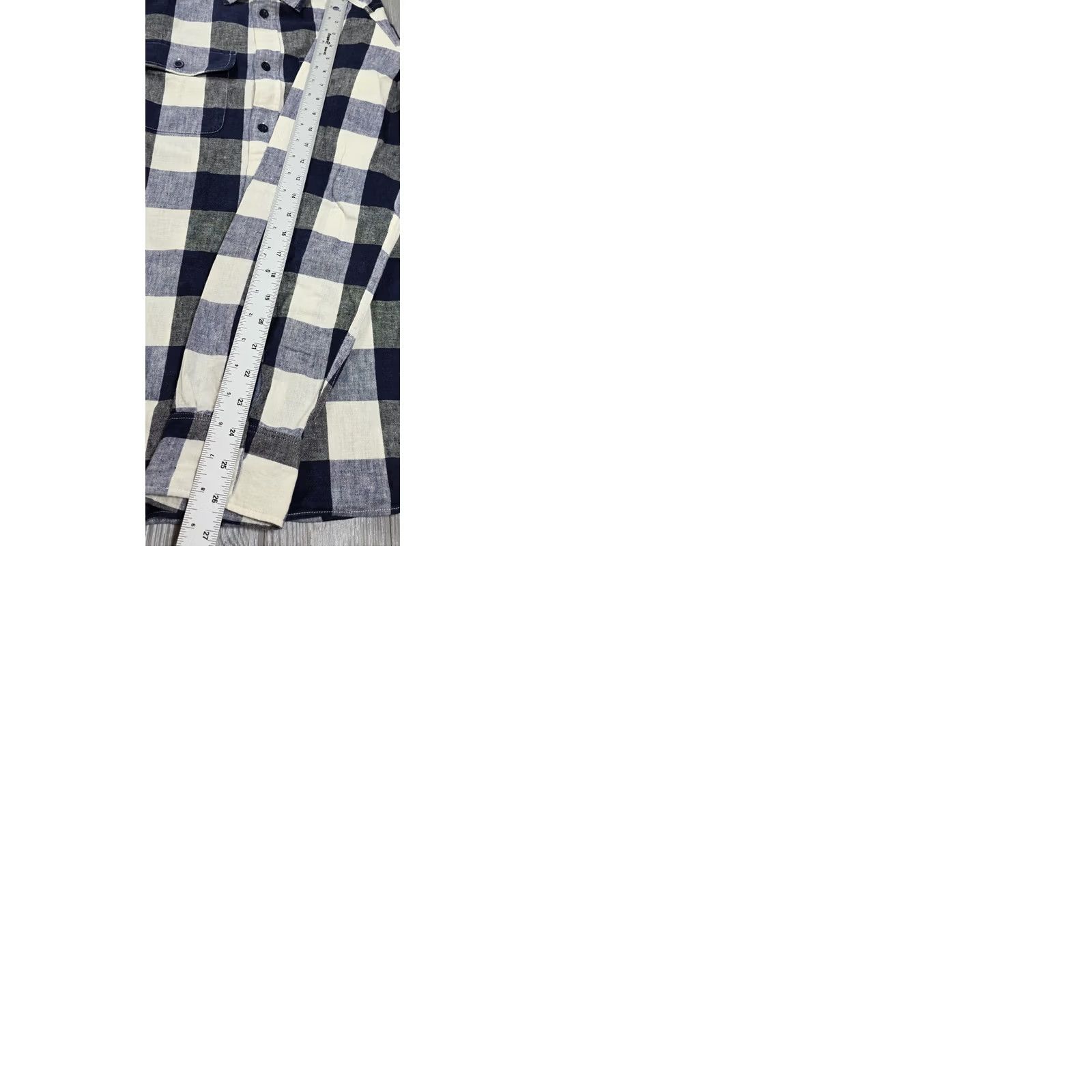 Gap Gap Button-Up Shirt Linen Blend Long Sleeve Blue White Check Gingham (L) Mens Casual Shirt Size US L / EU 52-54 / 3 - 9 Thumbnail