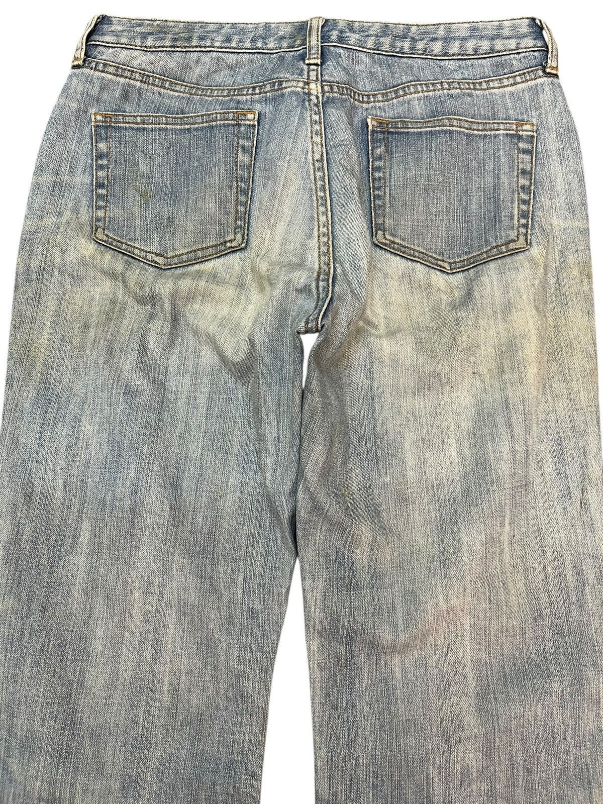 Beauty Beast × Jun Takahashi × Uniqlo Vintage Uniqlo Flare Faded Distressed Denim Size US 30 / EU 46 - 6 Thumbnail